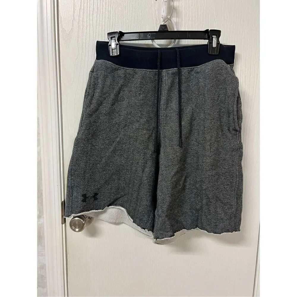 Under Armour Jogger Shorts